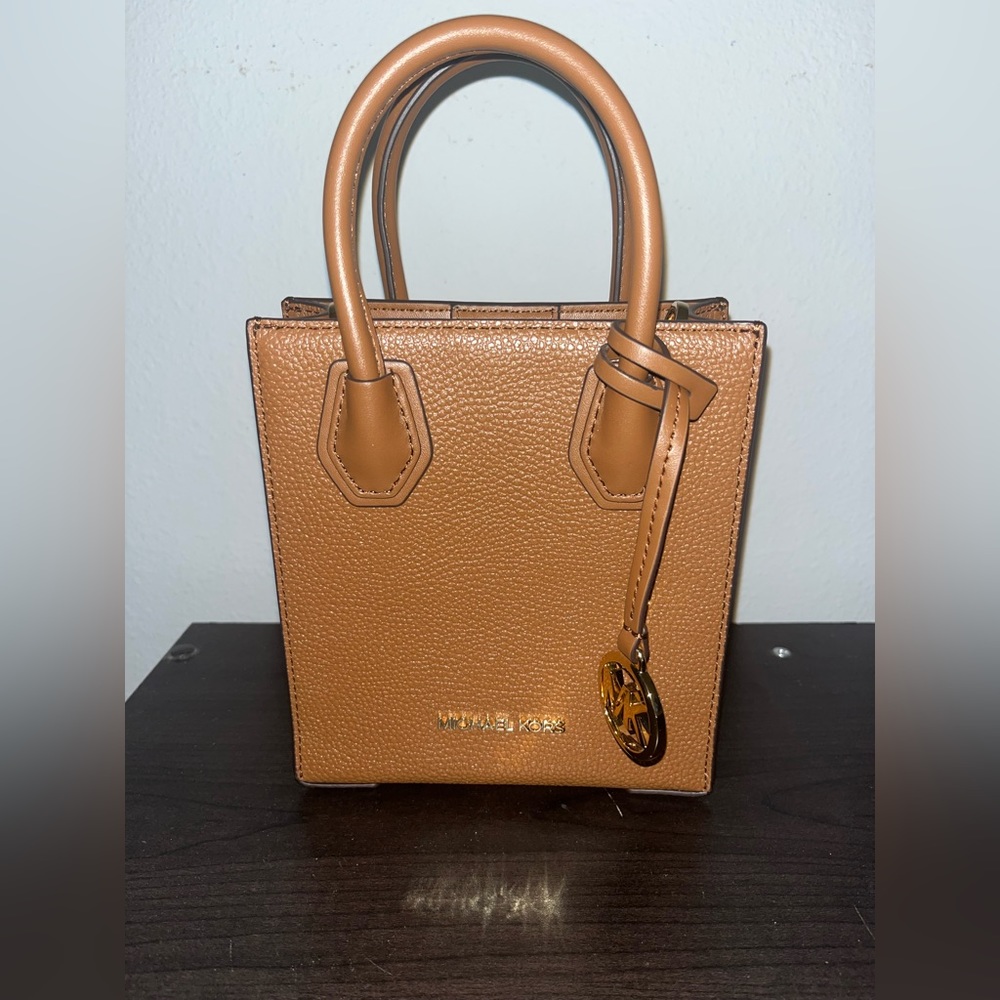 Michael Kors mini bag
